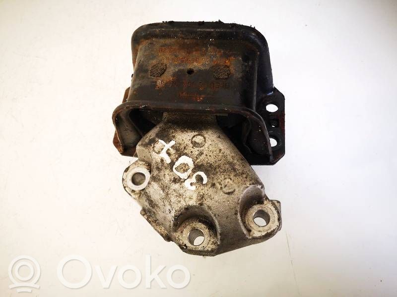 Peugeot 3008 I Suport tampon motor 