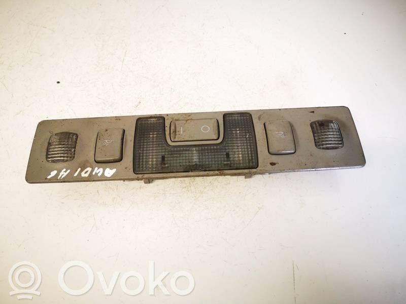 Etuistuimen valo   4B0947111,4B0947111,4B0947111