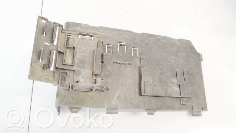 Saab 9-3 Ver2 Akkulaatikon alusta 