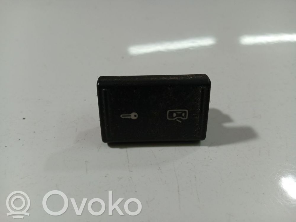 Skoda Fabia Mk2 (5J) Interruttore a pulsante della chiusura centralizzata 