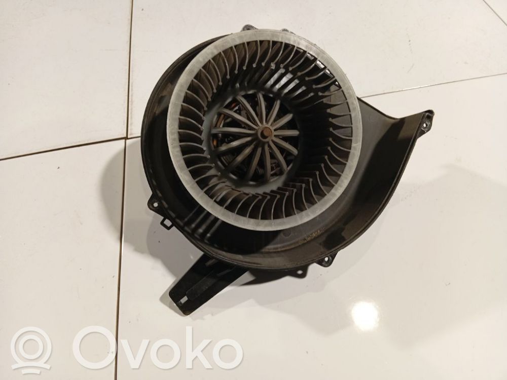 Skoda Fabia Mk2 (5J) Ventilator aerotermă 