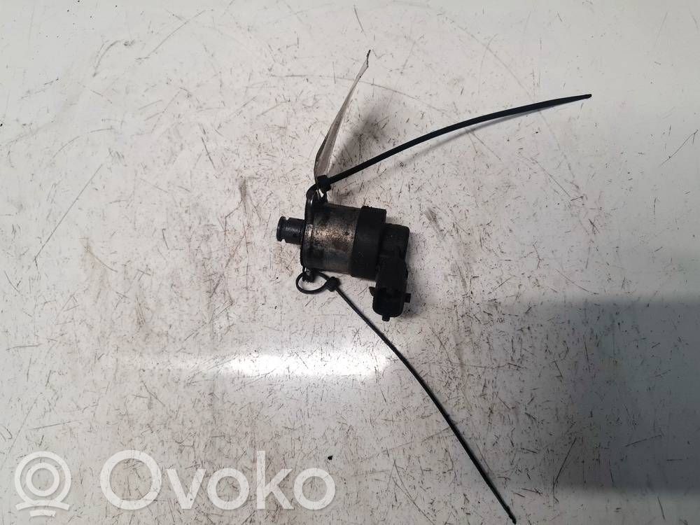 Opel Insignia A Sensor de presión de combustible 