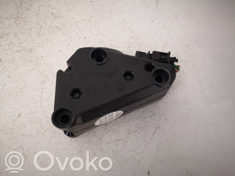 Volkswagen Jetta V Amplificador de sonido 