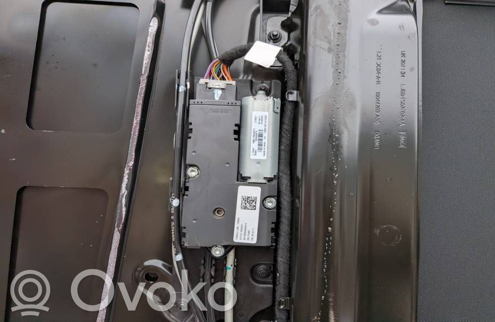 Moottori/käyttölaite   LV4BS50026AH,LV4BS50026AH