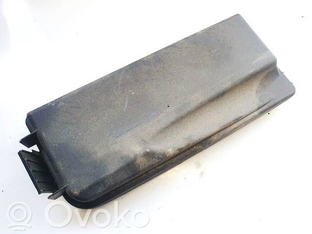 Opel Vectra C Pokrywa skrzynki bezpieczników 