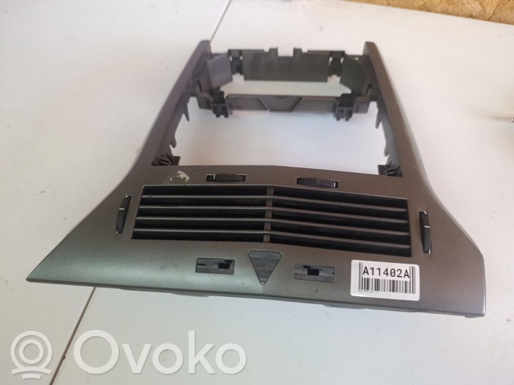 Opel Astra H Grilă ventilație centrală