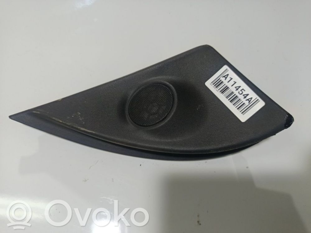 Opel Astra H Capac/ramă difuzor lateral