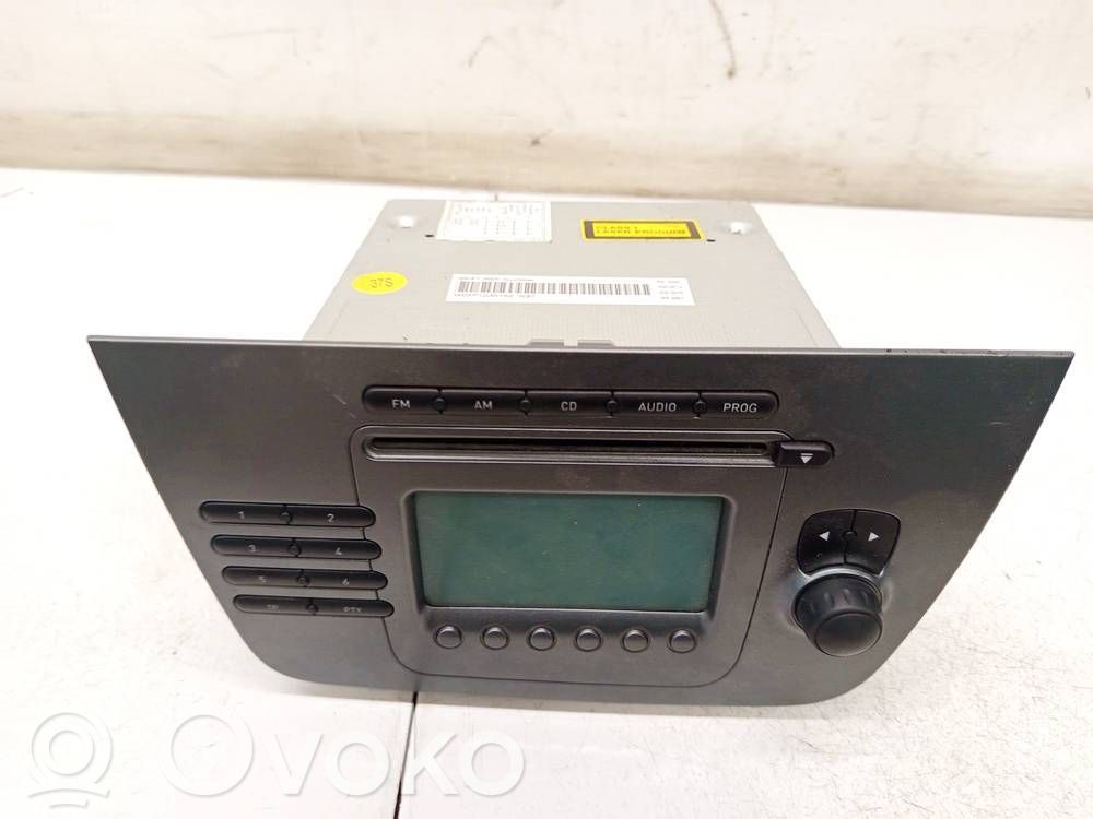 Seat Altea Panel / Radioodtwarzacz CD/DVD/GPS 