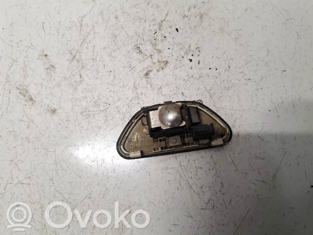 Audi A4 S4 B5 8D Inne oświetlenie wnętrza kabiny 