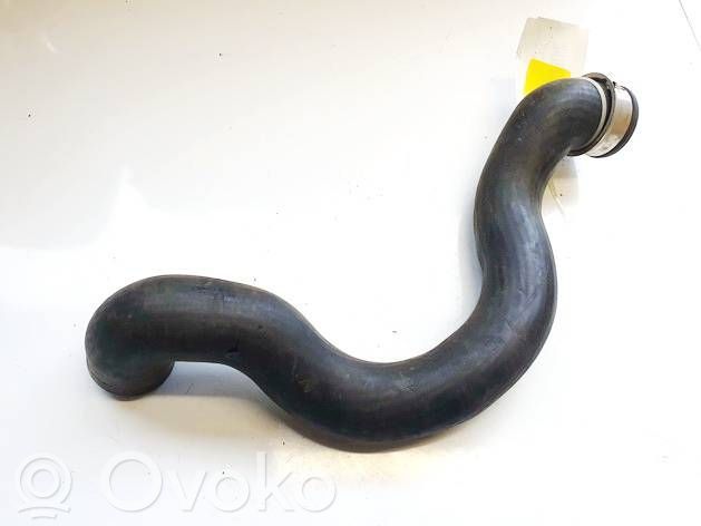 Mercedes-Benz C AMG W204 Tuyau de liquide de refroidissement moteur 