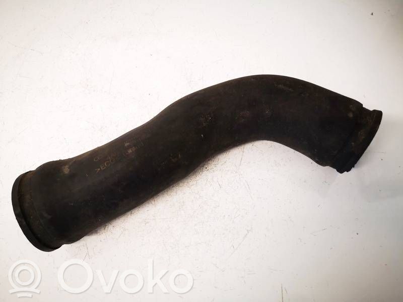 Audi 100 S4 C4 Furtun/conductă intercooler 