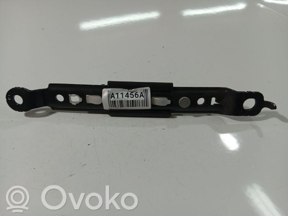 Subaru B9 Tribeca Sicherheitsgurt-Einstellschiene 