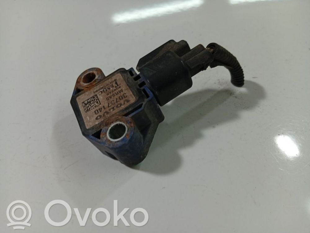 Sensor impacto/accidente para activar Airbag   30737140,30737140,8042A5