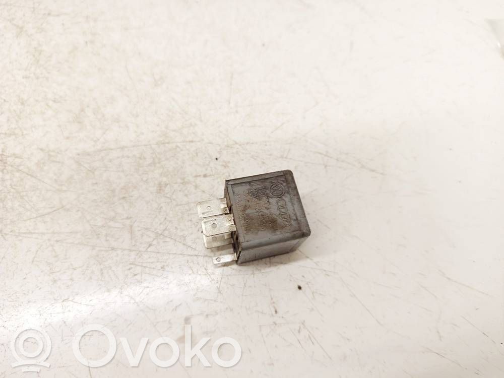 Muu rele   1J0906381A,1J0906381A,V23134B63X396