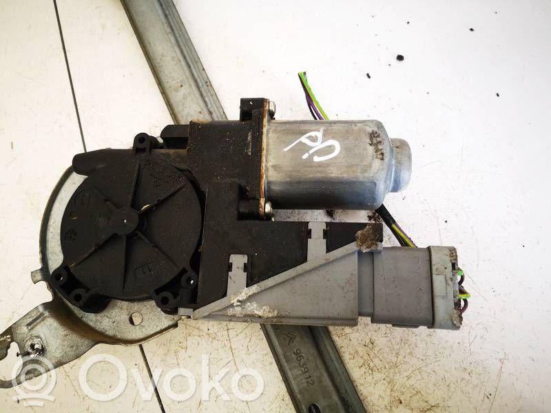 Citroen C3 Motorino alzacristalli della portiera anteriore 