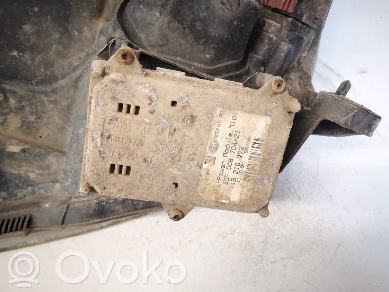 Opel Astra H Lastre de faros xenón 