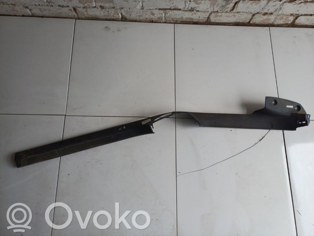 Volkswagen PASSAT B6 Moldura protectora del borde delantero