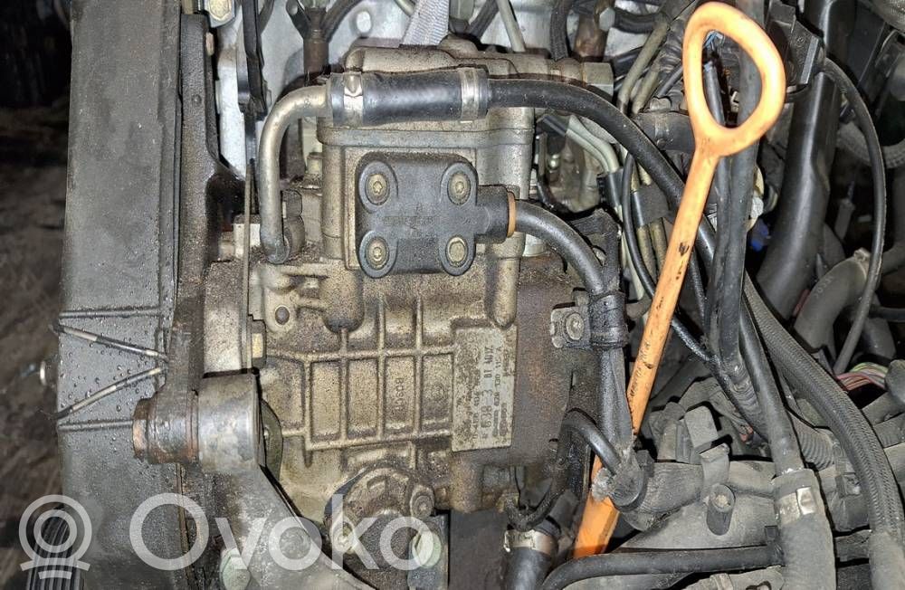 Audi A6 S6 C5 4B Pompa ad alta pressione dell’impianto di iniezione 