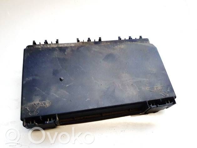 Opel Astra H Coperchio scatola dei fusibili 