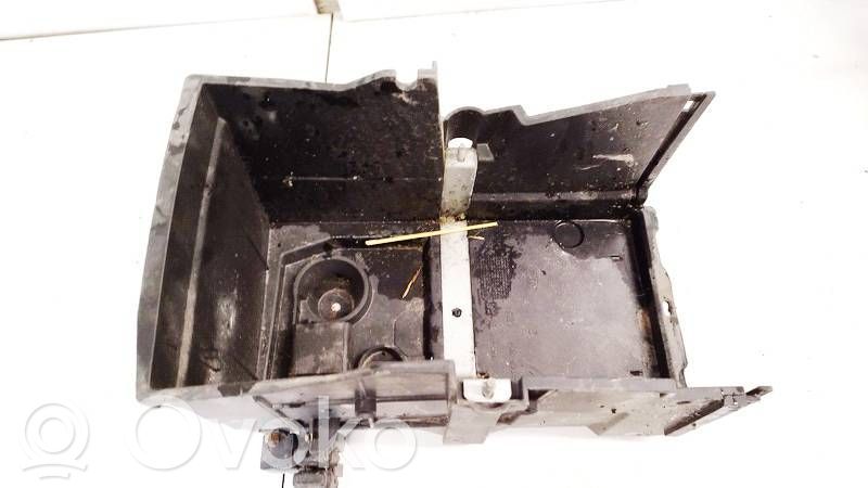 Ford Focus Support boîte de batterie 