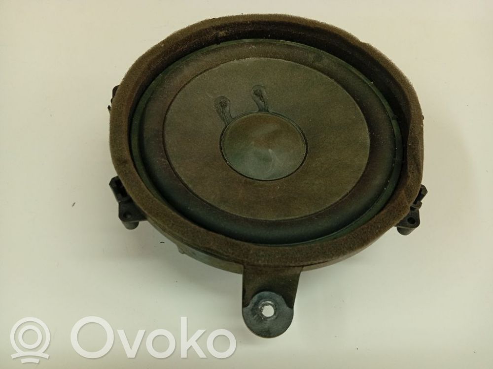 Etuoven kaiutin   30752084,30752084,30752084