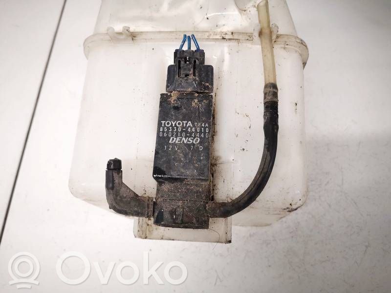 Toyota Corolla E120 E130 Pompa spryskiwacza szyby przedniej / czołowej 