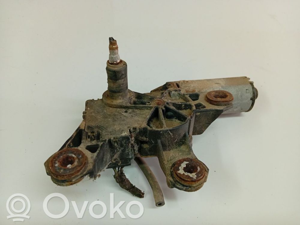 Volkswagen PASSAT B5 Motorino del tergicristallo del lunotto posteriore 