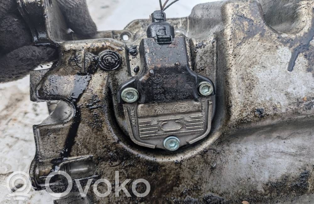 Volkswagen PASSAT B6 Sensor de nivel de aceite 