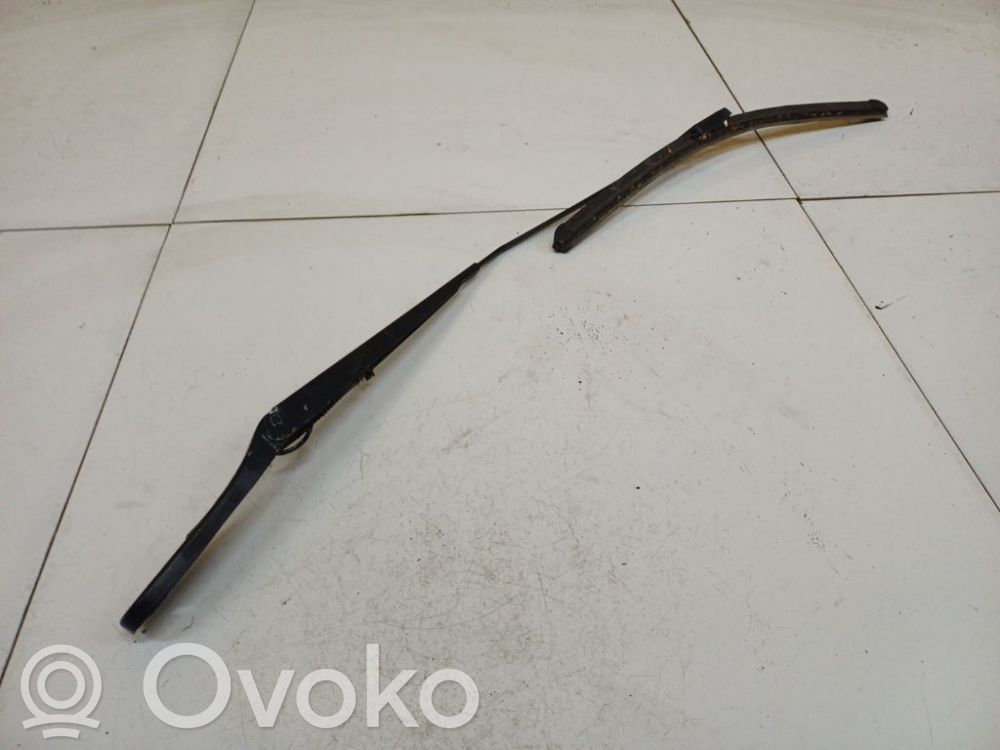 Volvo V50 Wischerarm vorne 