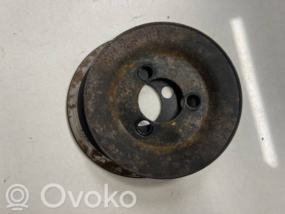 Volkswagen PASSAT B5 Koło pasowe pompy wody