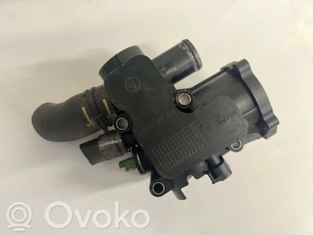 Volvo V50 Tubo flessibile del liquido di raffreddamento del motore