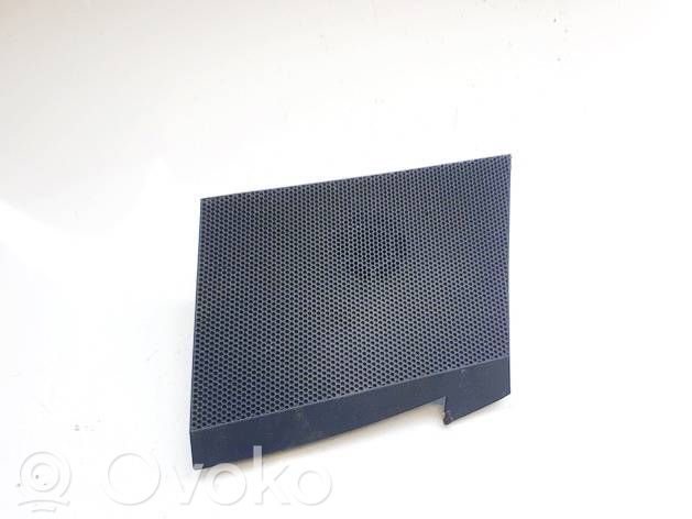 Toyota Verso Capac/ramă difuzor lateral 