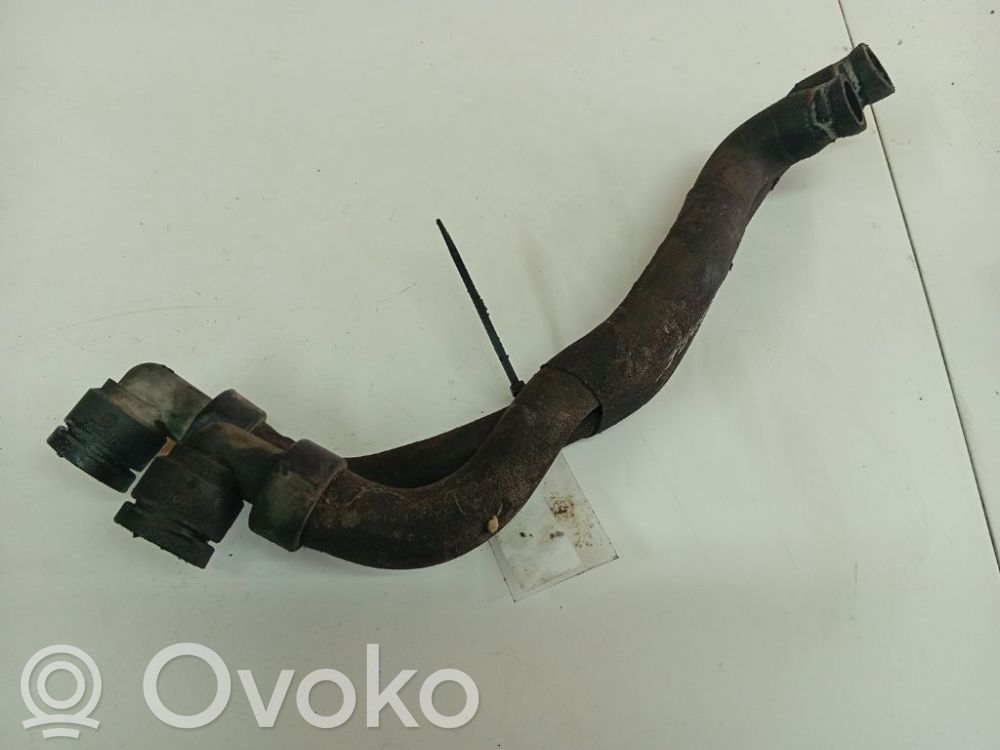 Engine coolant pipe/hose