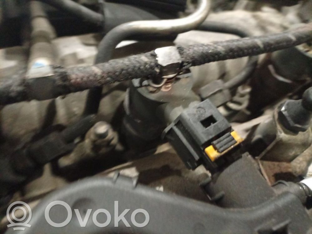 Inyector de combustible   0445110327,0445110327,0445110327