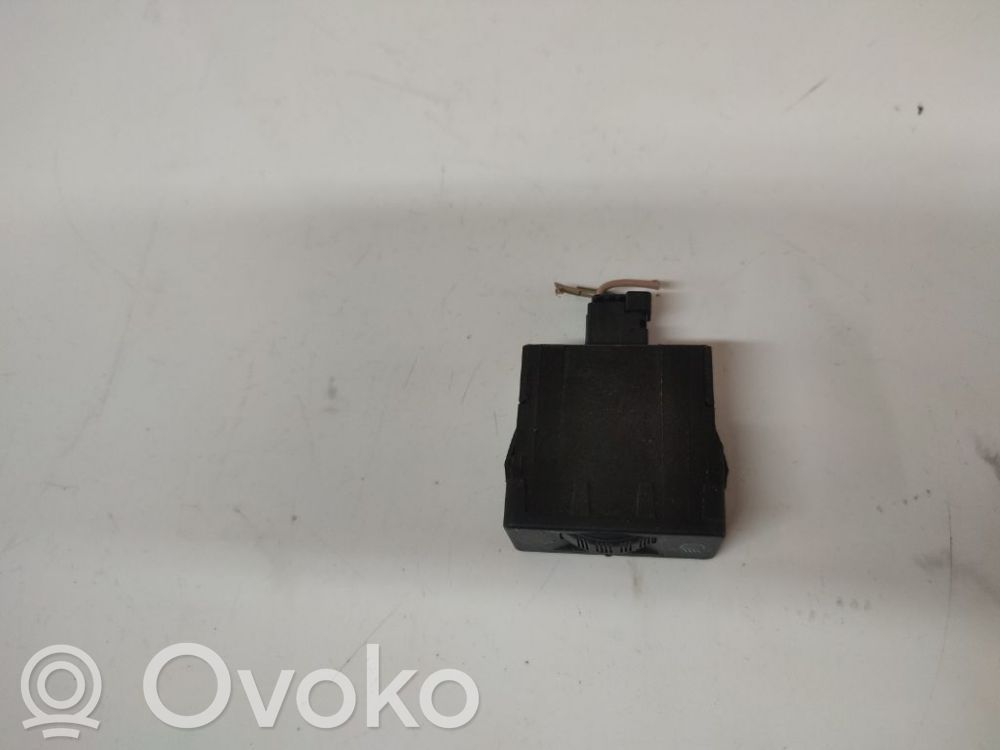 Headlight level height control switch   96384122,96366692,96384122,96476640