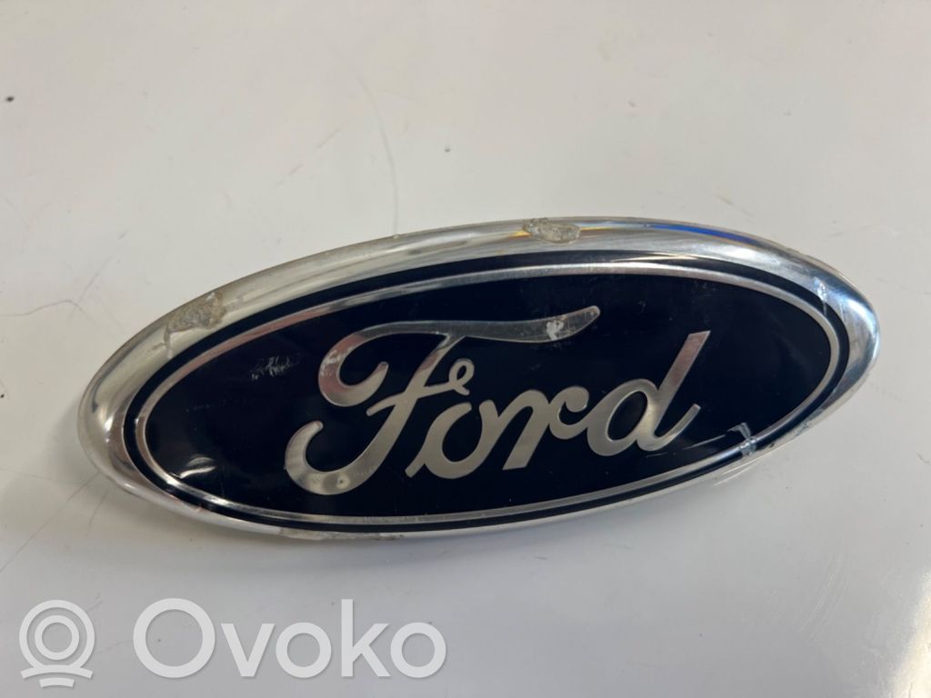 Ford Kuga I Emblemat / Znaczek 