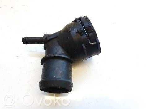 Volkswagen PASSAT B6 Conductă/furtun lichid de răcire motor 