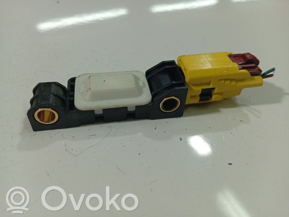 Turvatyynyn törmäysanturi   4B0959643D,4B0959643D,63328R940C1E16BN