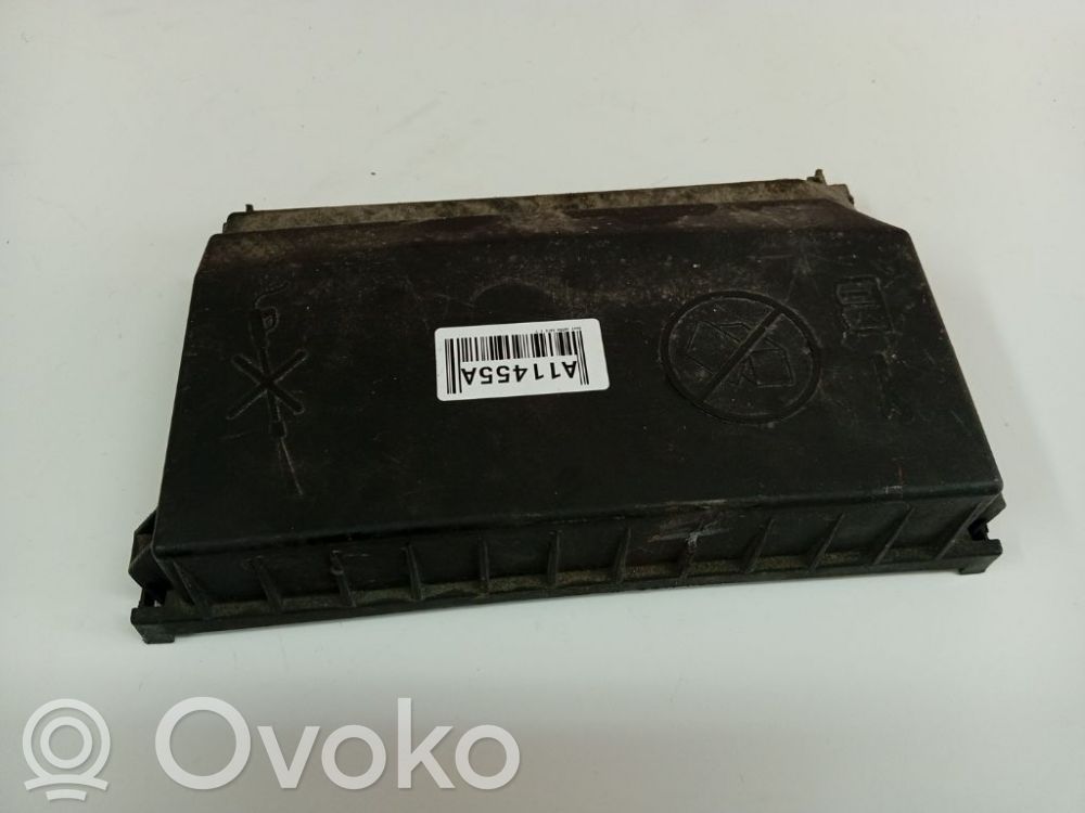 Opel Astra J Sulakerasian kansi 