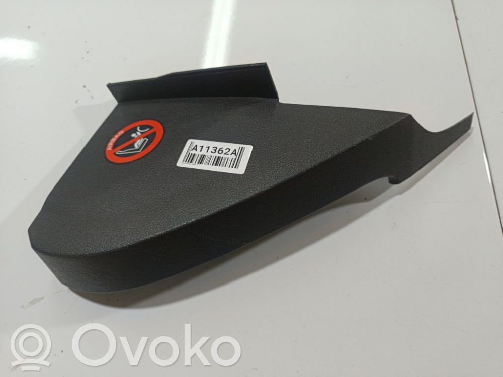Ford Focus Panelės apdailos skydas (šoninis) 