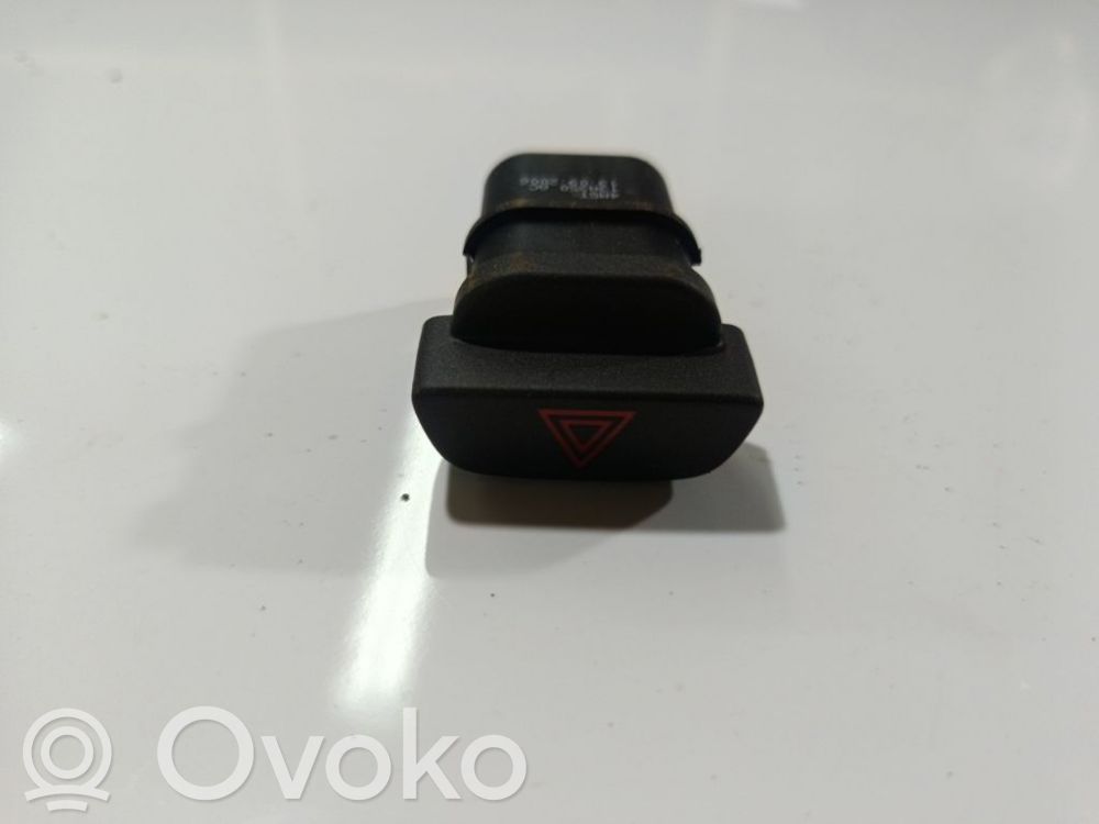 Ford Focus Comutator lumini pericol 