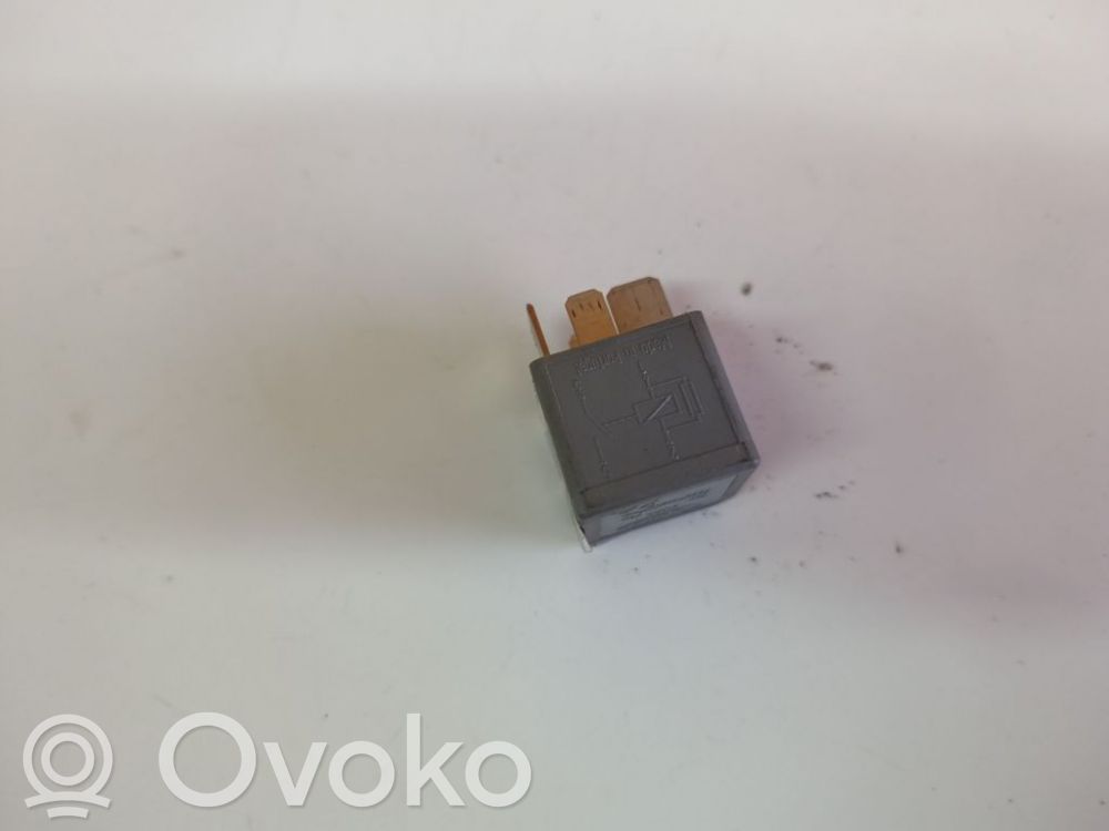 Otros relés   F80B14B192AA,F80B14B192AA,F80B14B192AA