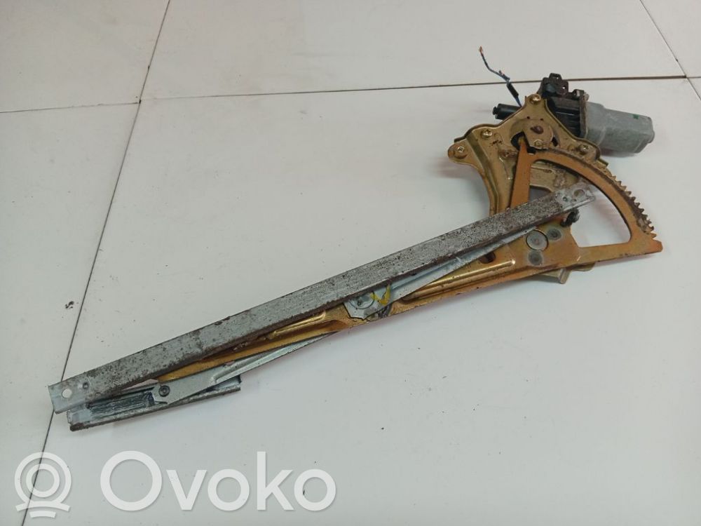 Regulador con motor de la ventanilla de la puerta corredera
