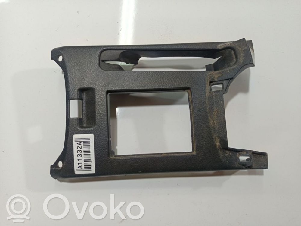 Toyota RAV 4 (XA30) Ramka drążka zmiany biegów 