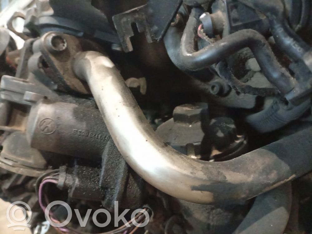 Volkswagen PASSAT B6 Conductă/furtun supapă EGR 
