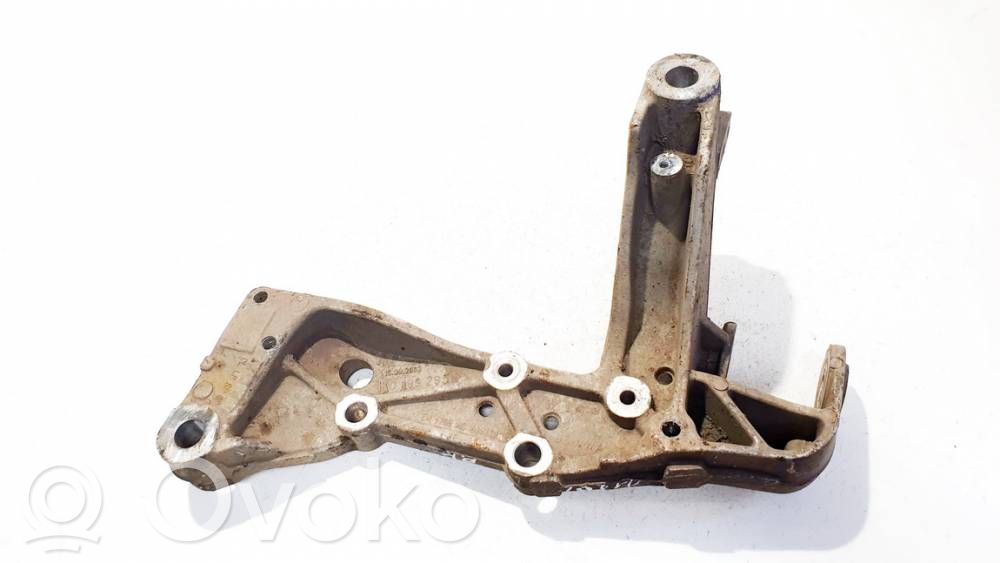 Querlenker Achsschenkel vorne   1K0199295F,1K0199295F