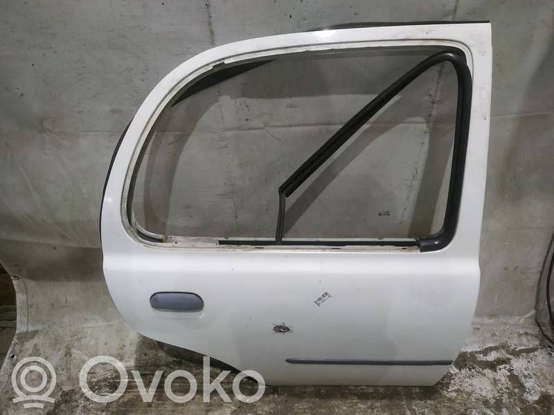 Nissan Micra Portiera posteriore 