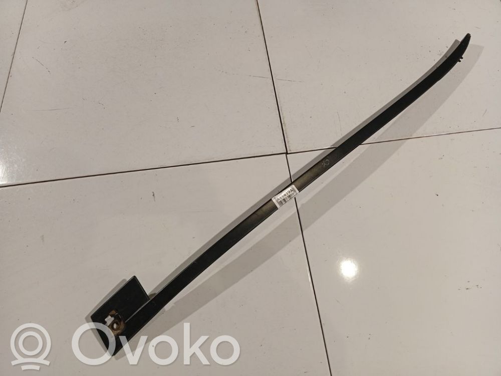 Honda CR-V Etuoven lasin muotolista 