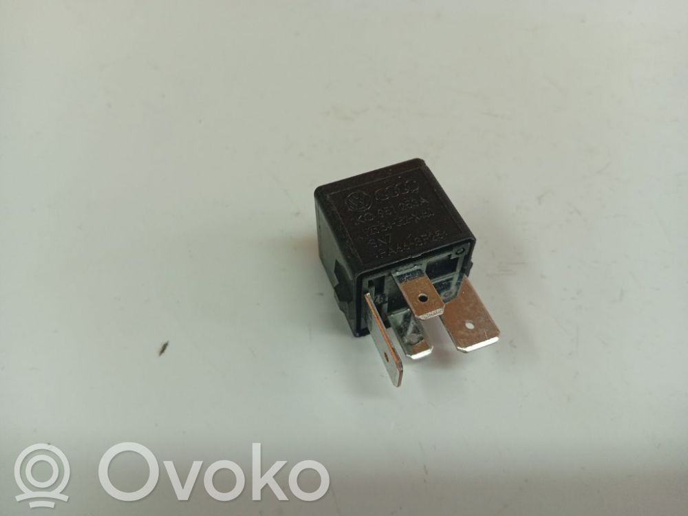 Skoda Octavia Mk2 (1Z) Alte relee 