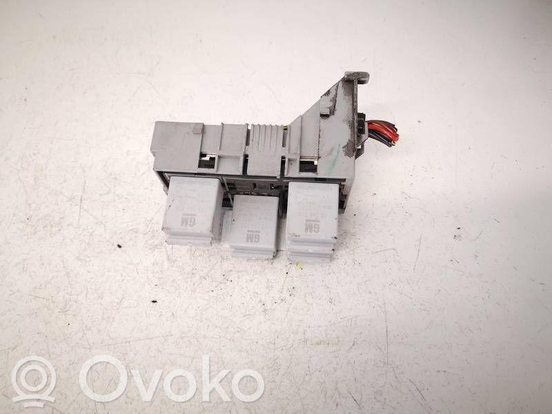 Opel Meriva A Sulakerasiasarja 
